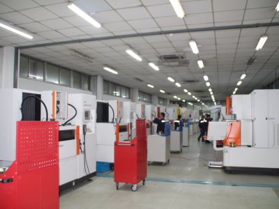 Drahterodiermaschine